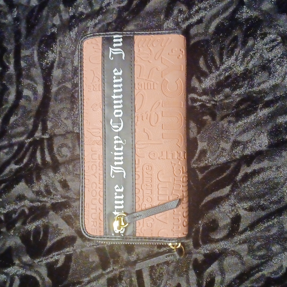 Juicy Couture Pink w/Black Wallet